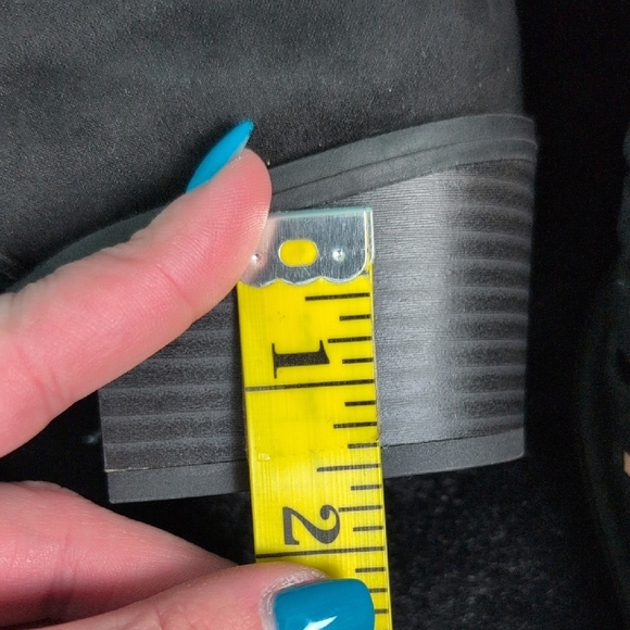 Maurices Black Heels with Suedeβ Material, Size 7. Excellent Condition - Picture 12 of 12